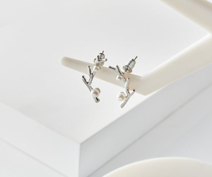 Beauty Snow Pearl Earrings